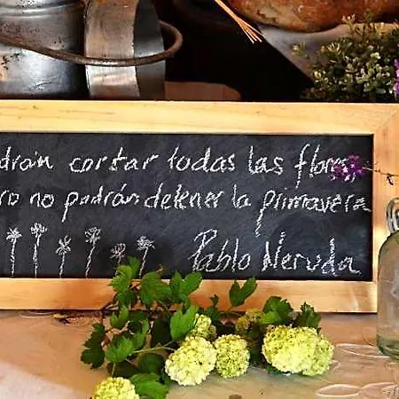 Hotel El Refugio De 3*